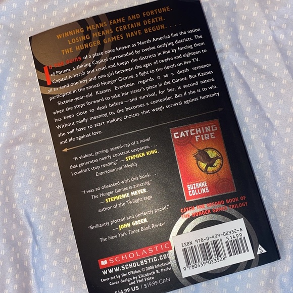 The Hunger Games book - Picture 2 of 3